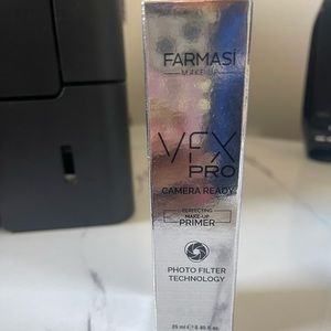 Farmasi Primer gel for face